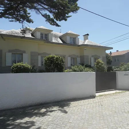 Ferienhaus Charming House With Garden And Pool Esposende
