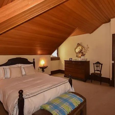 Charming House With Garden And Pool Vakantiehuis Esposende
